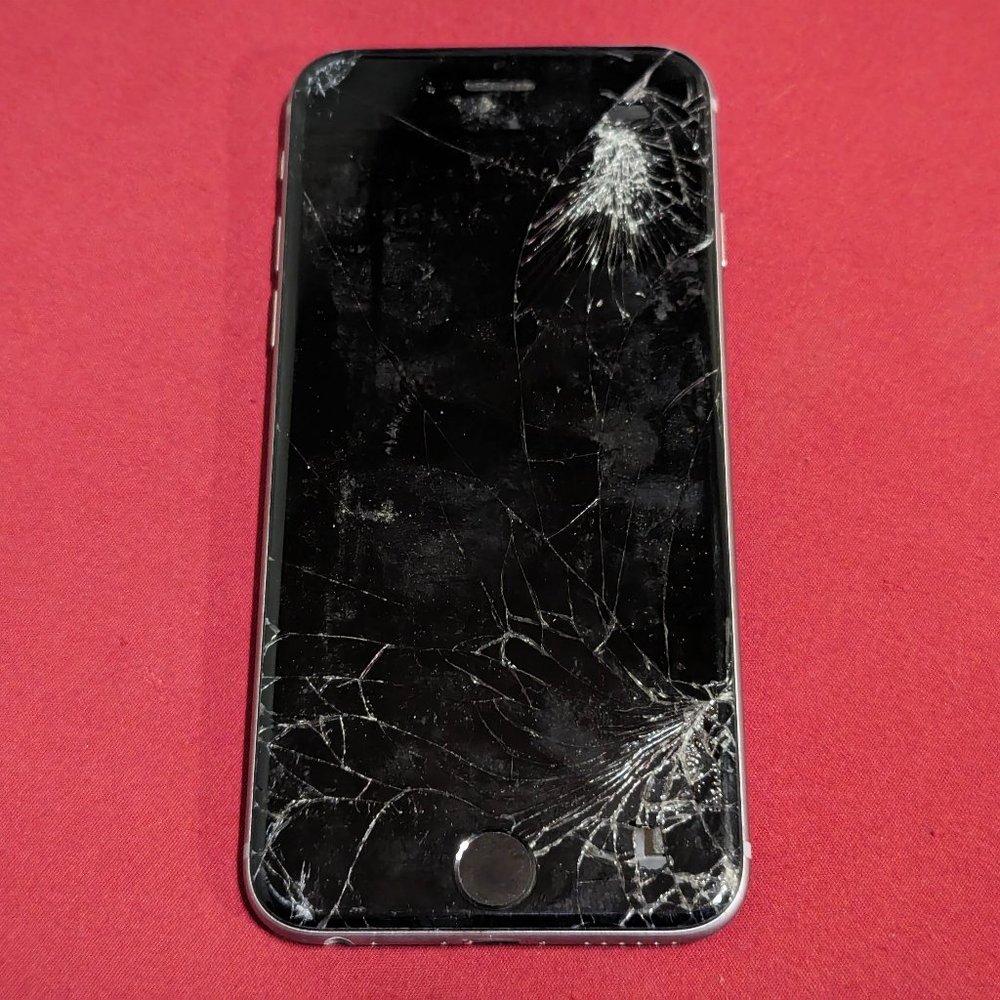 iPhone 6 (A1549) - 16 GB #10 (For parts)***